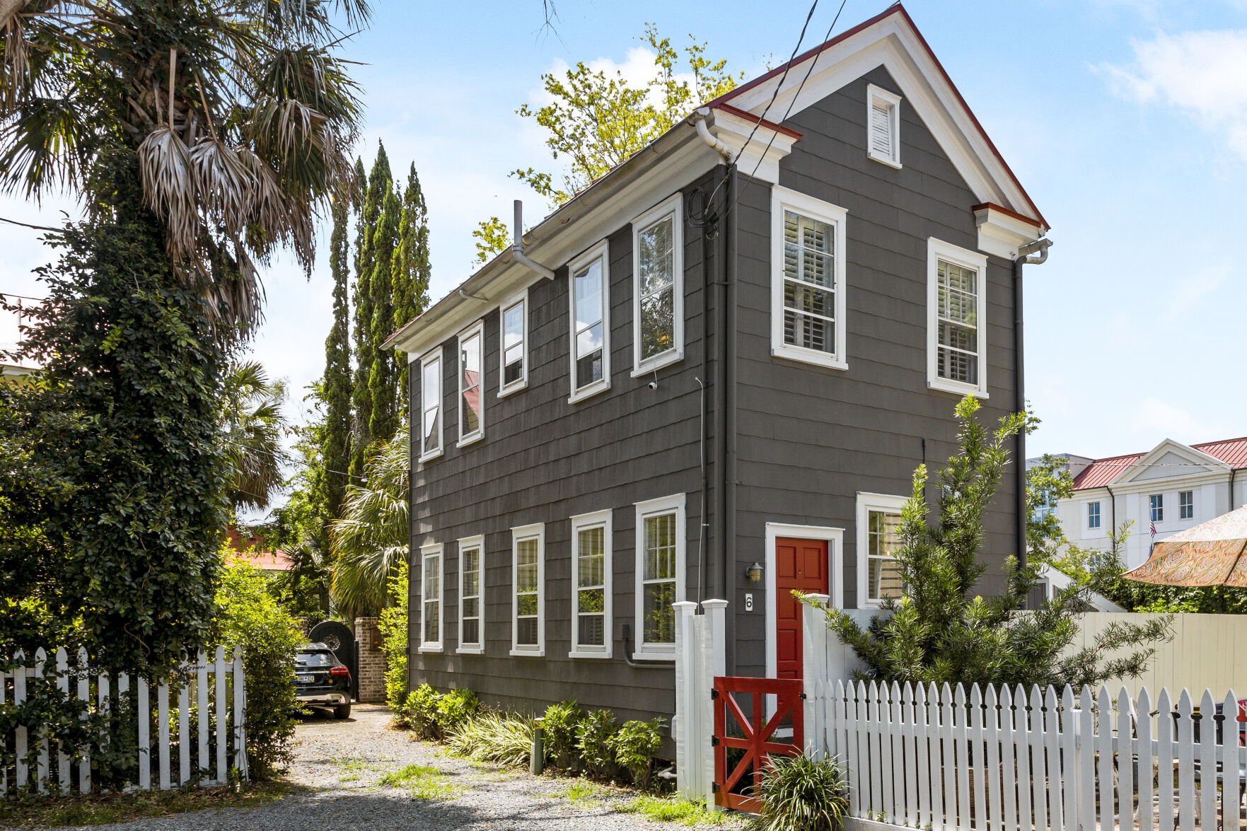 6 Talon Court exterior